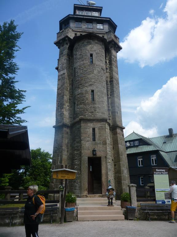 Hotel Pension & Fewo'S Talblick Weitersglashütte Exterior foto